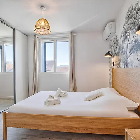 Ferienhaus L'evasion Normande - Piscine & Jardin - 12p 6 Bdr Carentan